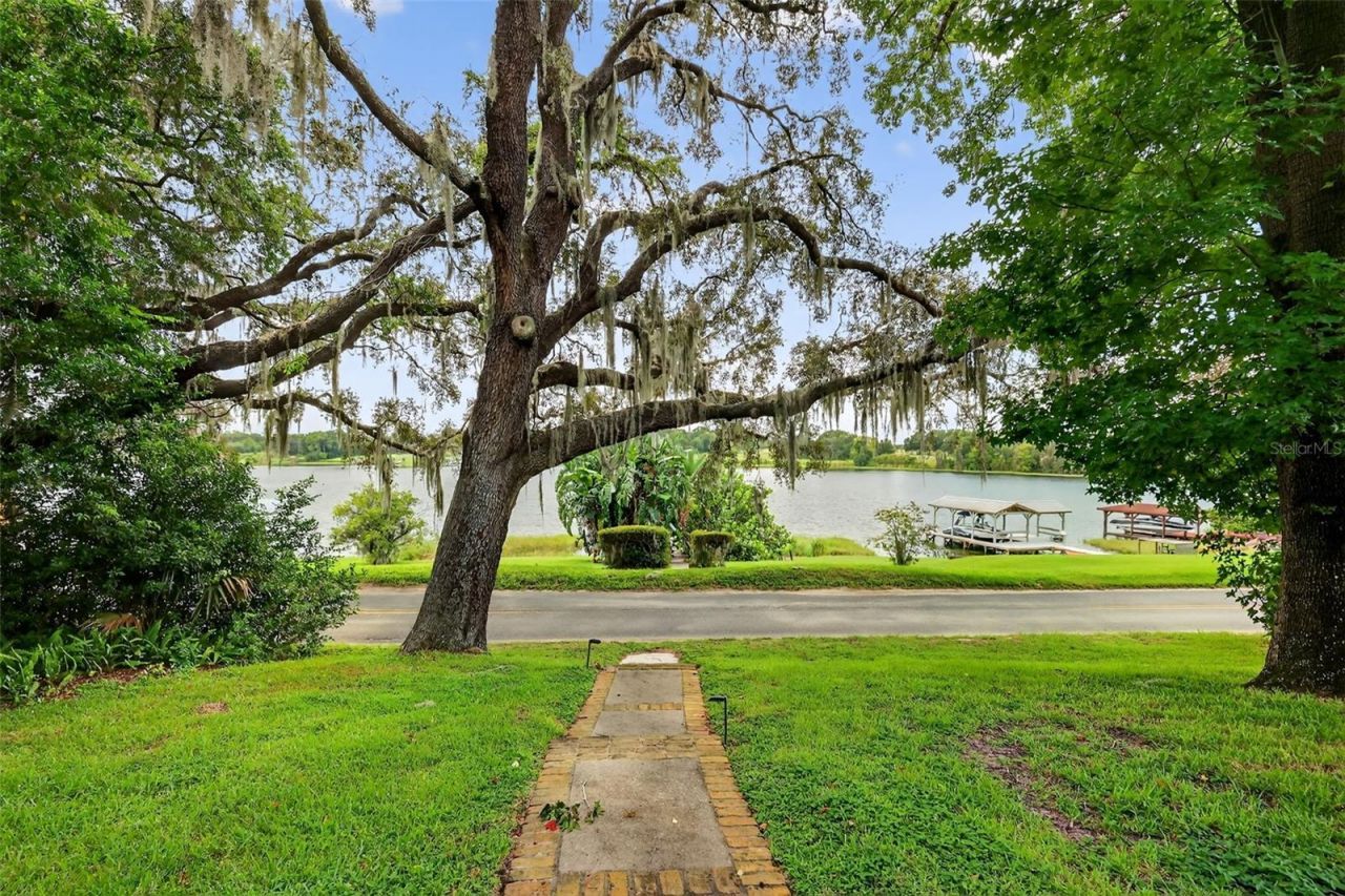 2450 Topping Place, Eustis, FL 32726 Photo