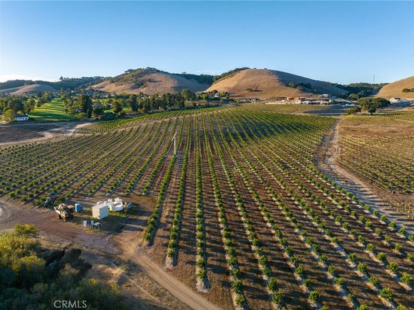 5502 Los Ranchos Road, San Luis Obispo, CA 93401