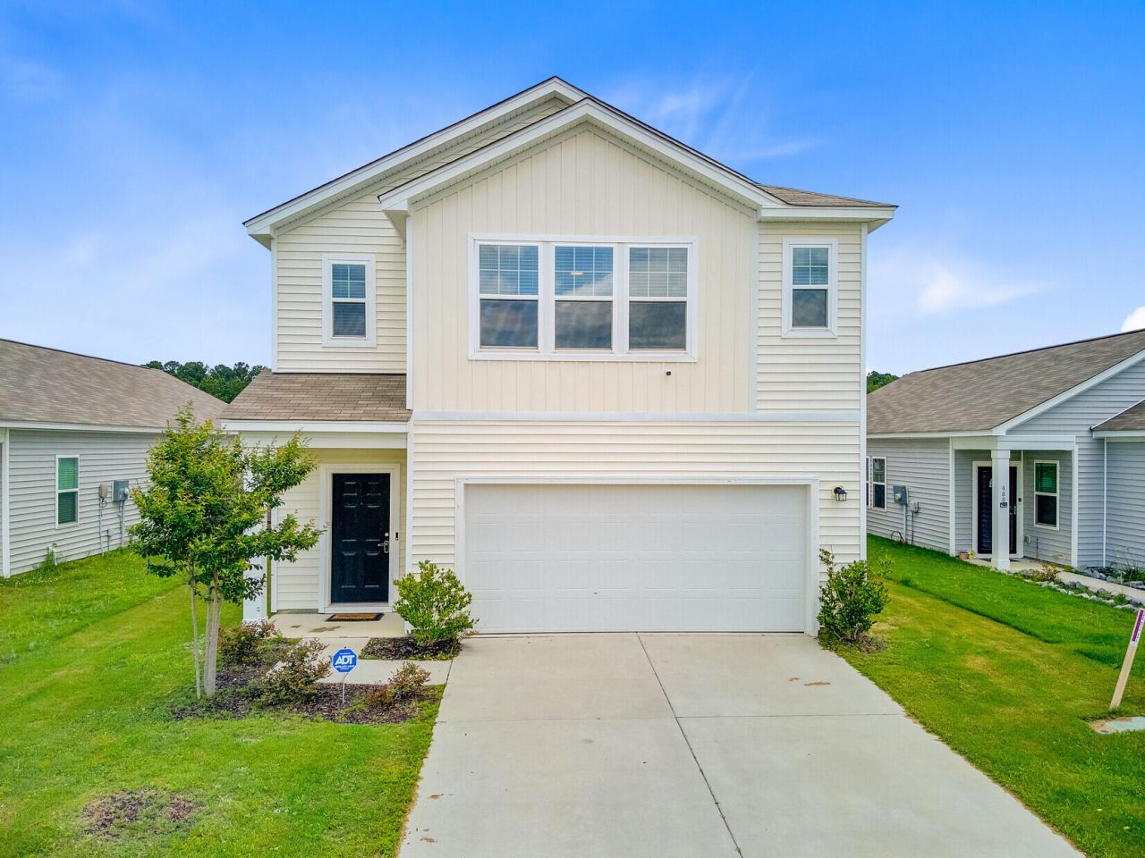 490 Pender Woods Drive Photo 1