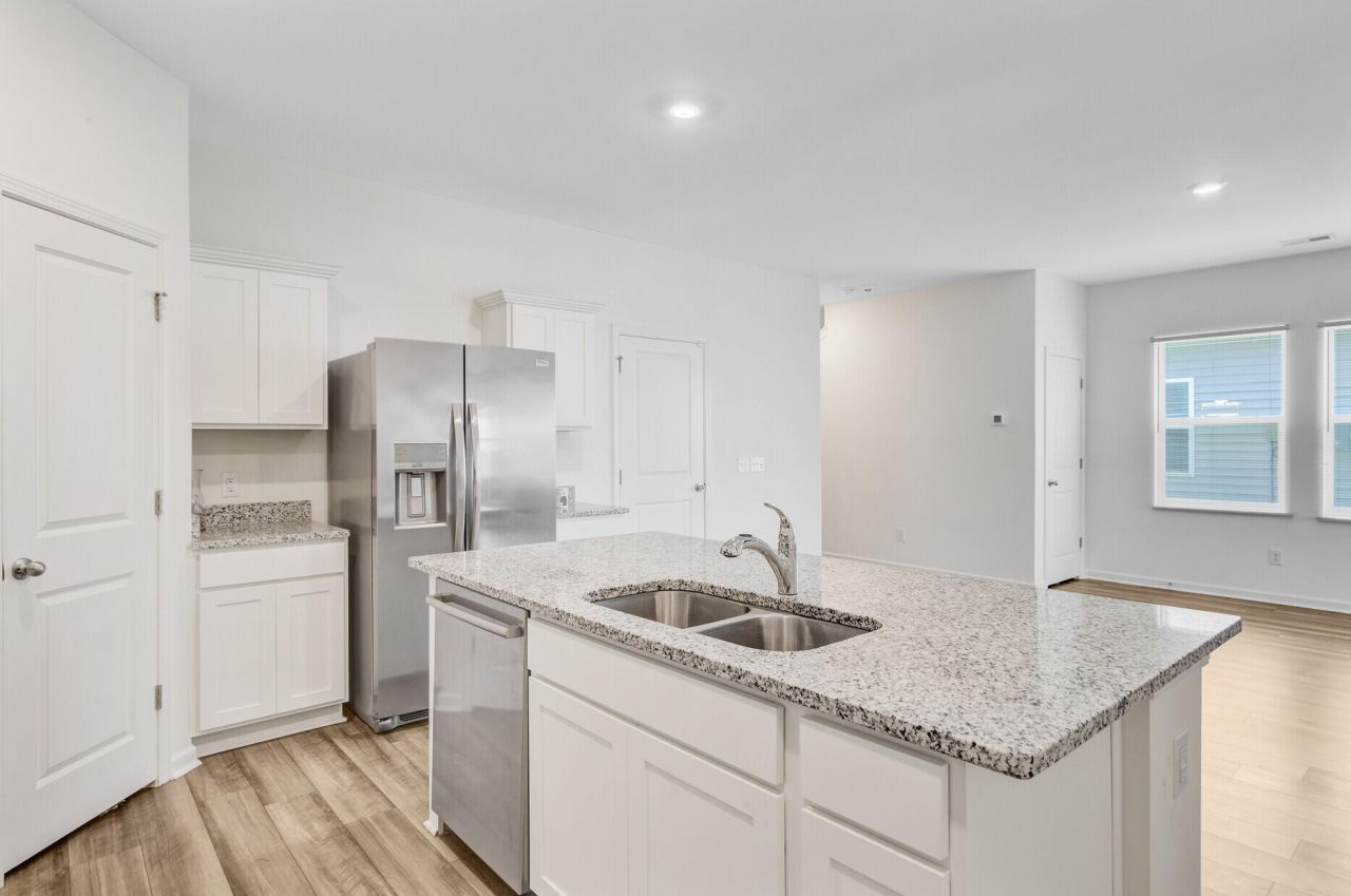 490 Pender Woods Drive Photo 19