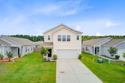 490 Pender Woods Drive photo 4