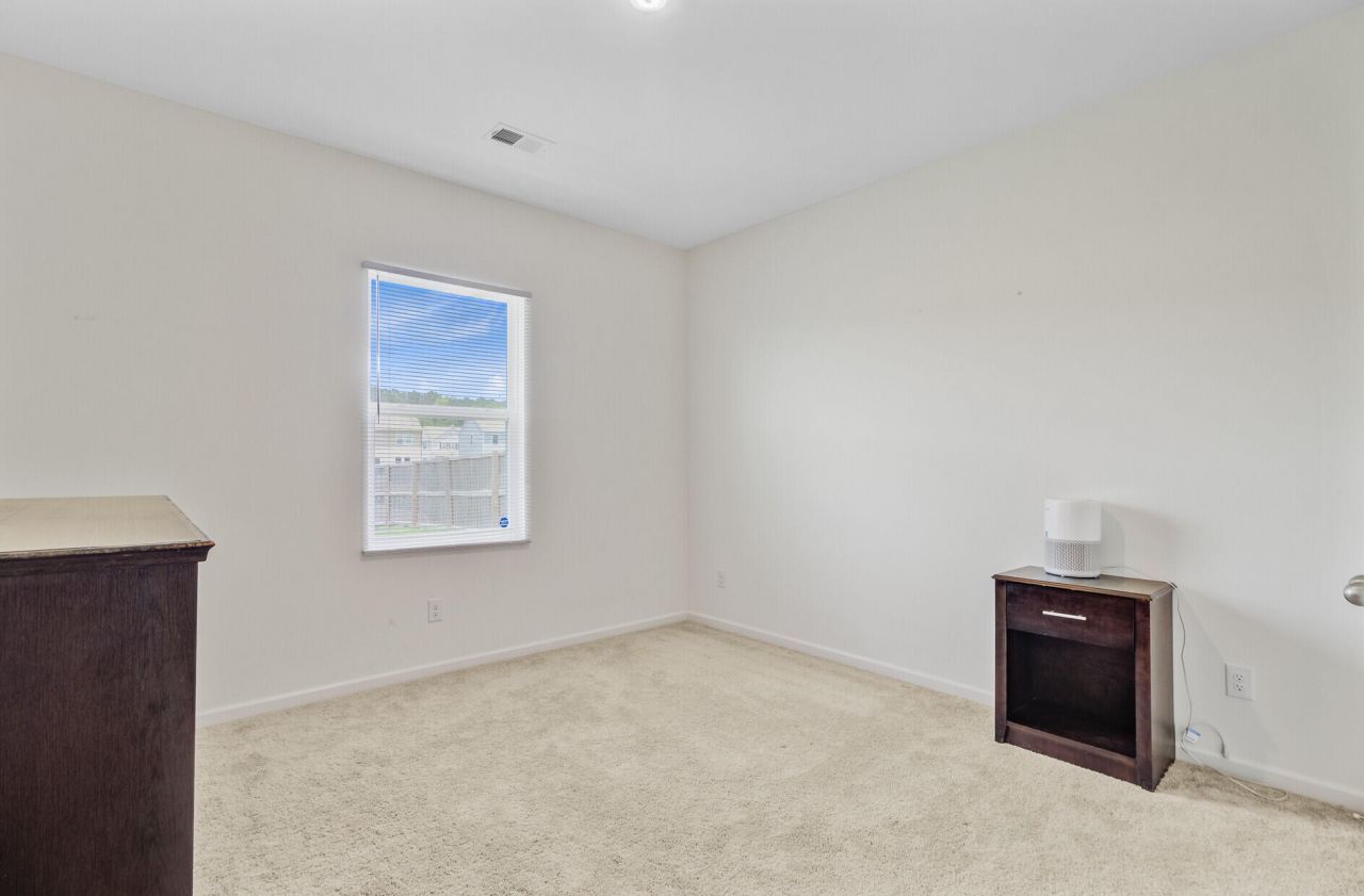 490 Pender Woods Drive Photo 21