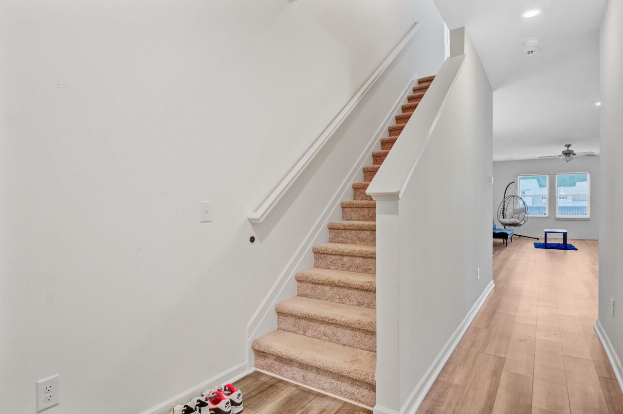 490 Pender Woods Drive Photo 25