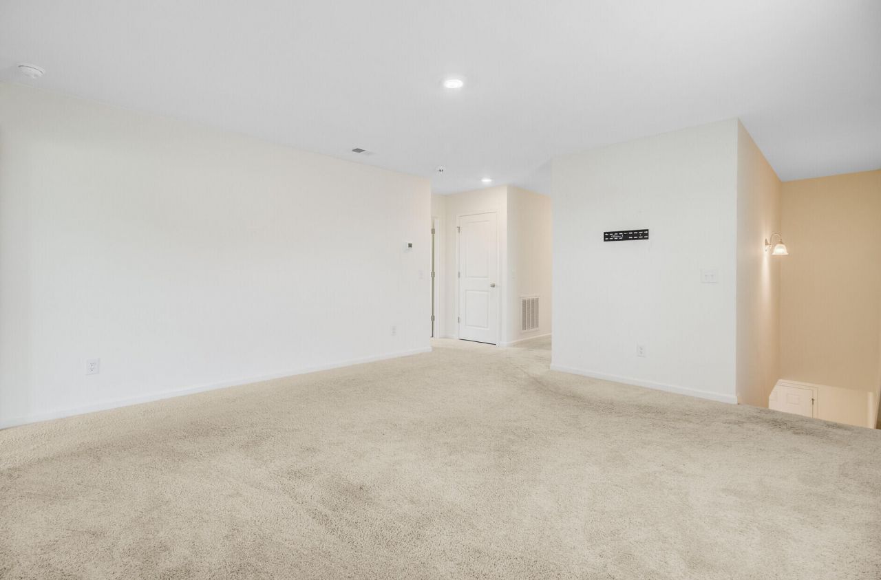 490 Pender Woods Drive Photo 28