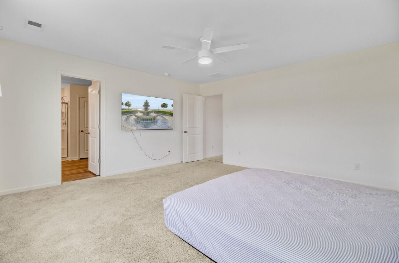 490 Pender Woods Drive Photo 31