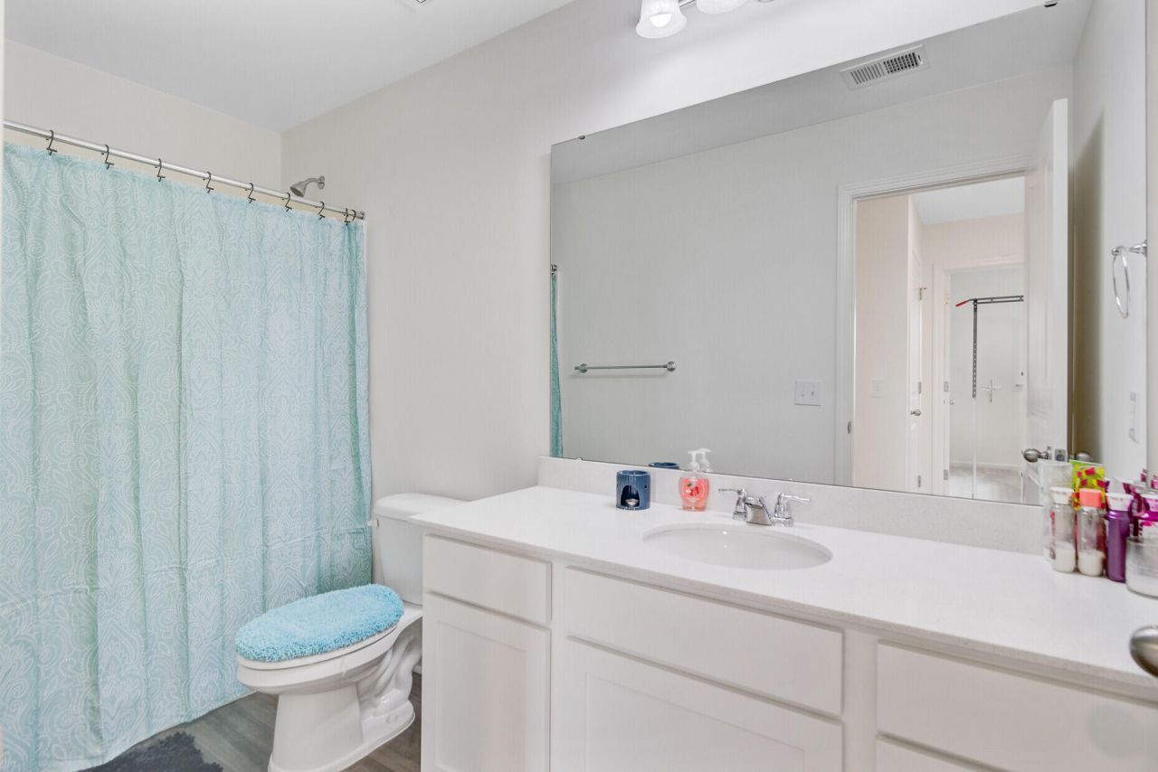 490 Pender Woods Drive Photo 37