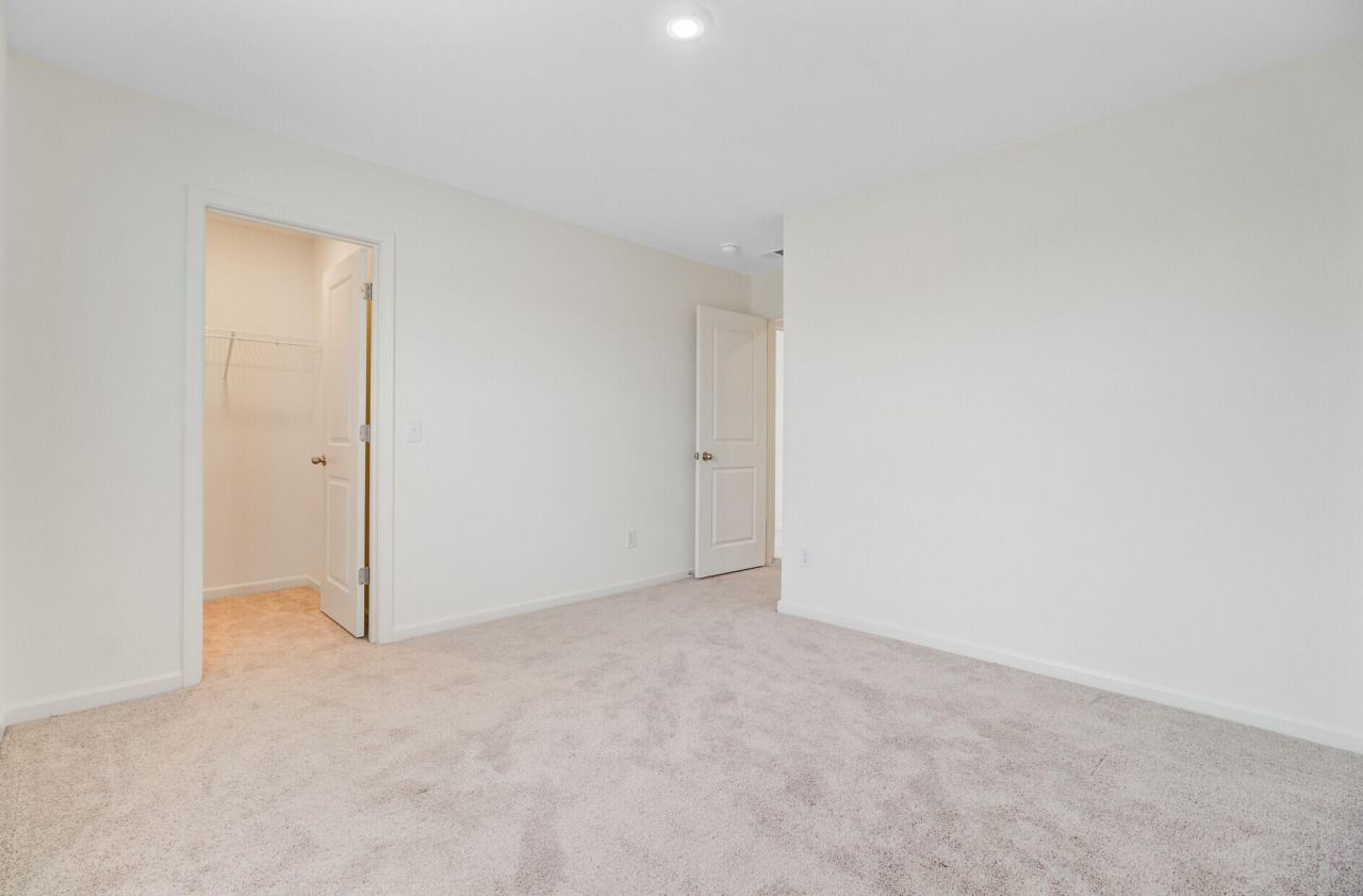 490 Pender Woods Drive Photo 40