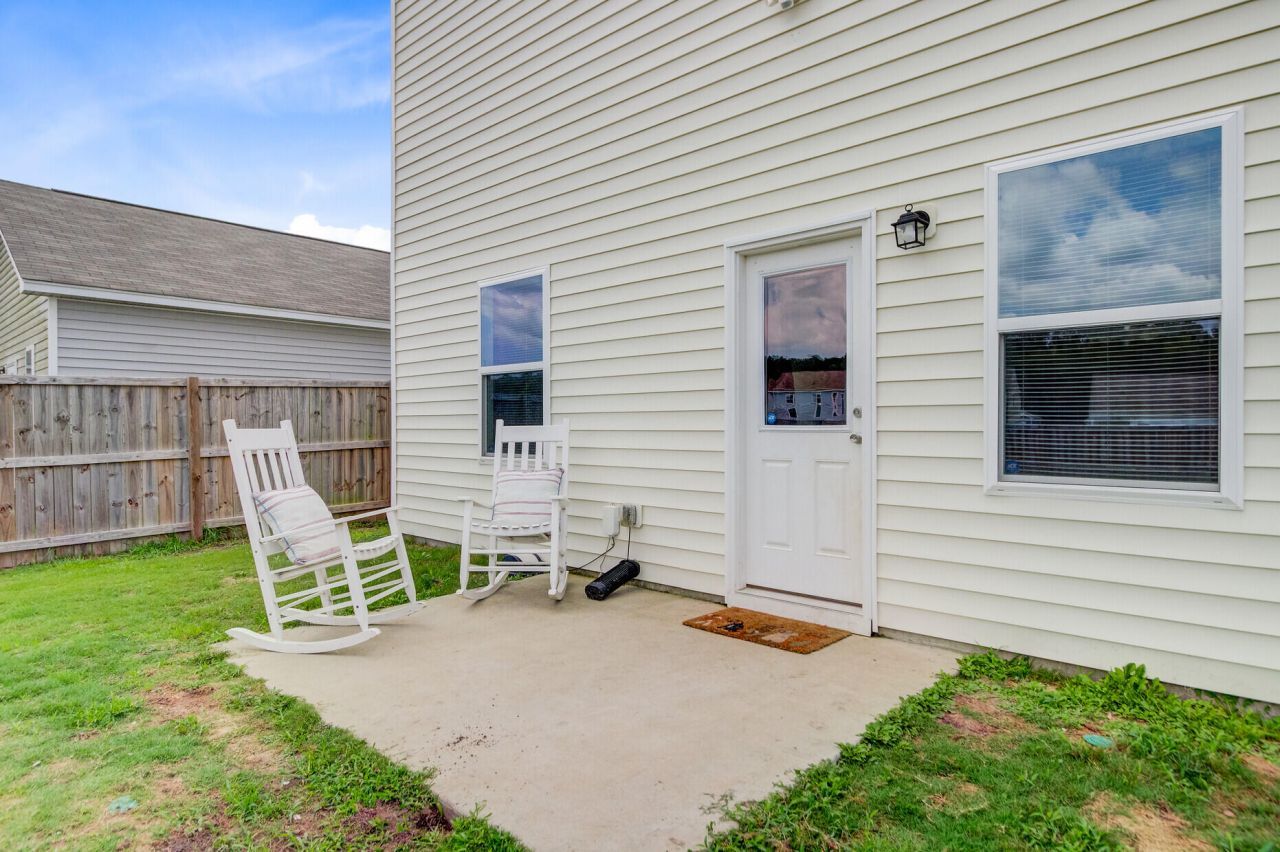 490 Pender Woods Drive Photo 44