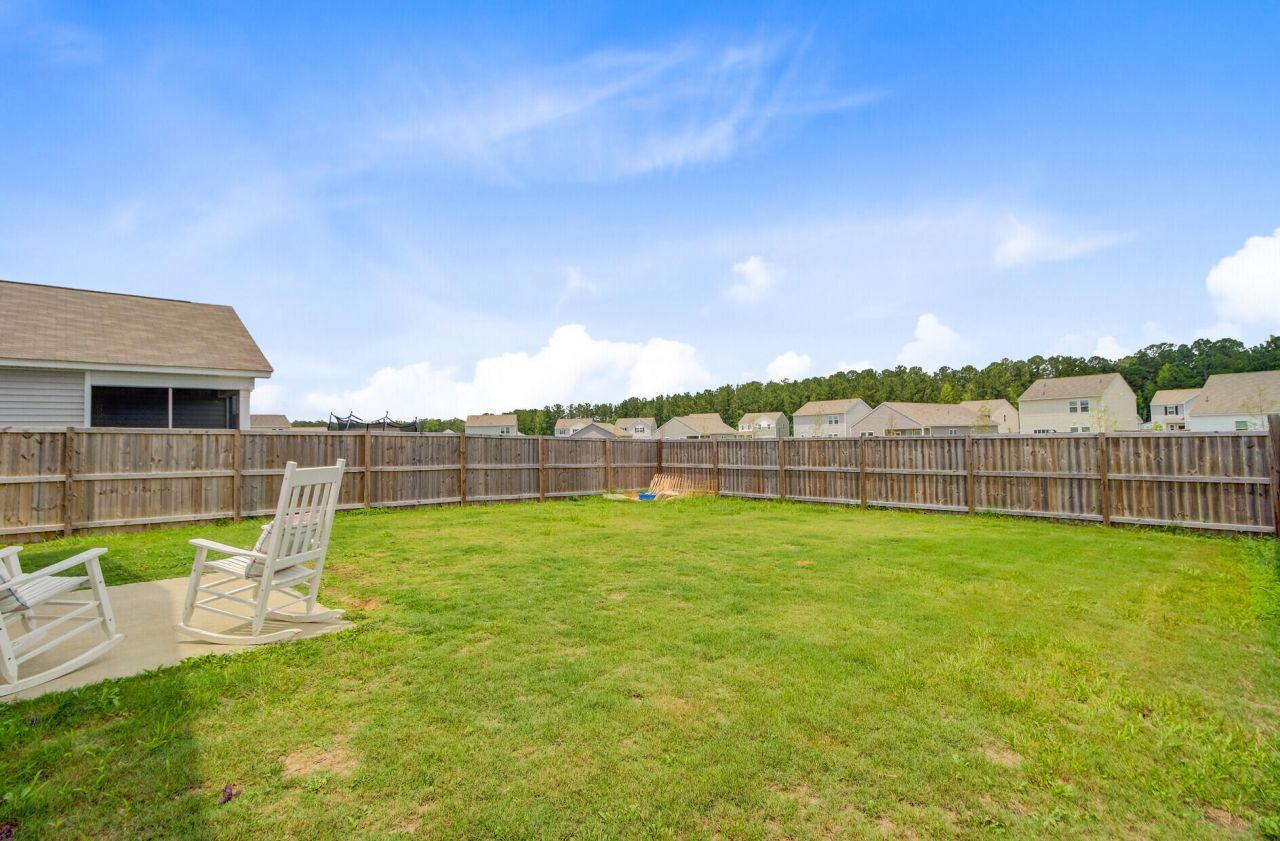 490 Pender Woods Drive Photo 48