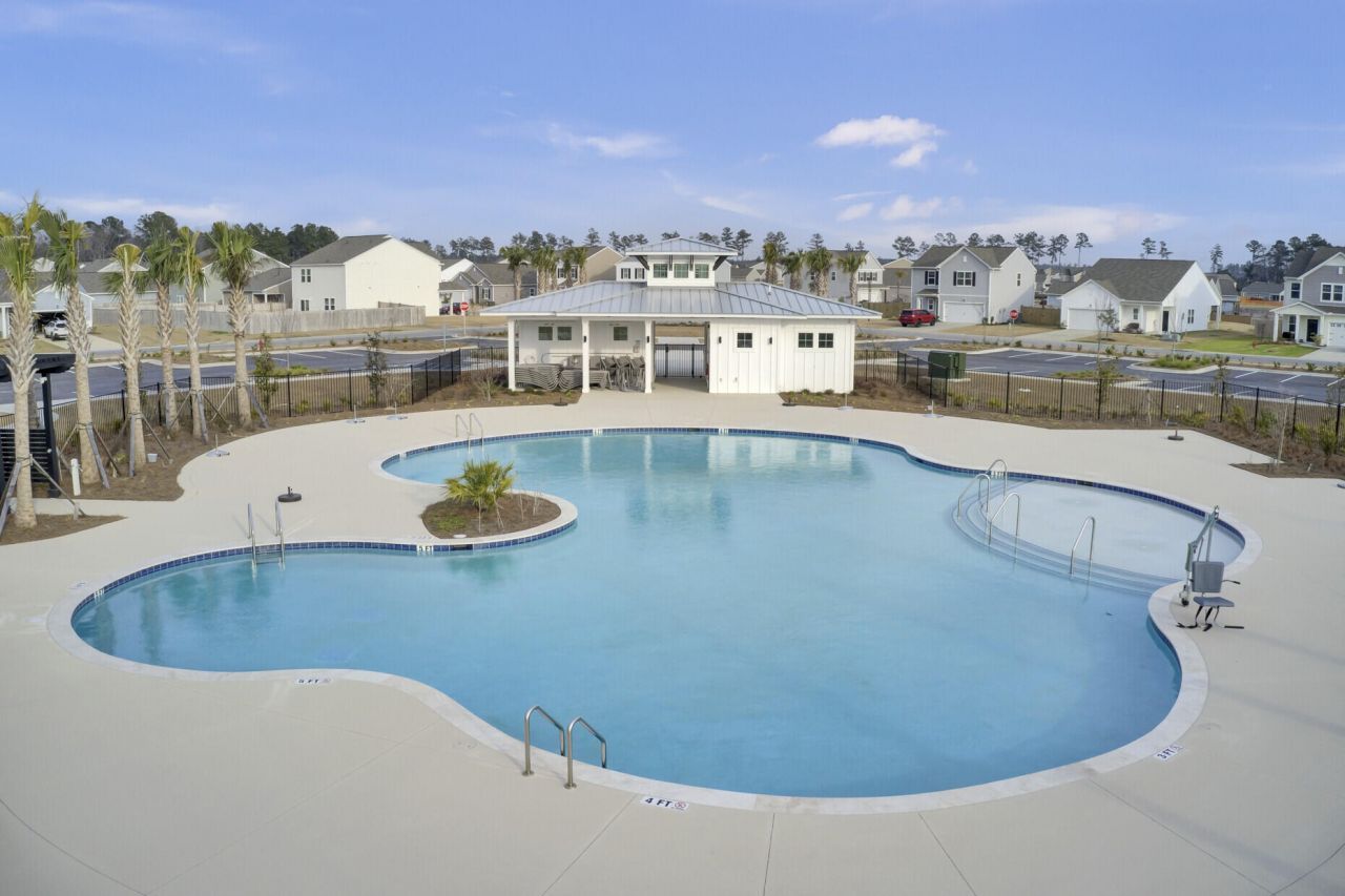 490 Pender Woods Drive Photo 80