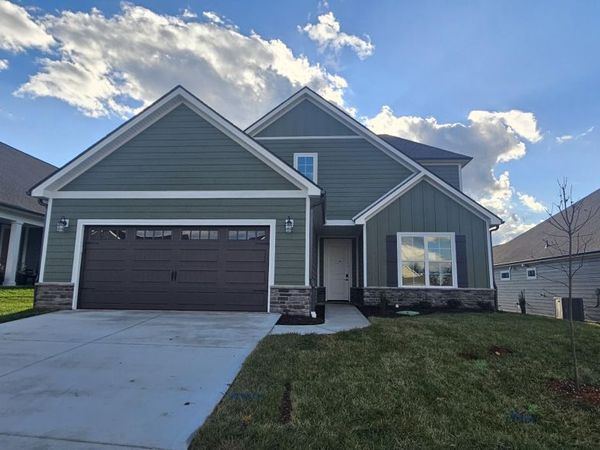 173 Honeysuckle Drive, Lenoir City, TN 37771