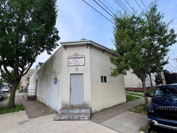 70-72 Grove Avenue, Staten Island, NY 10302