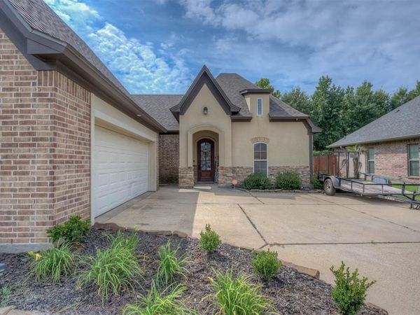 334 Wood Springs, Haughton, LA 71037