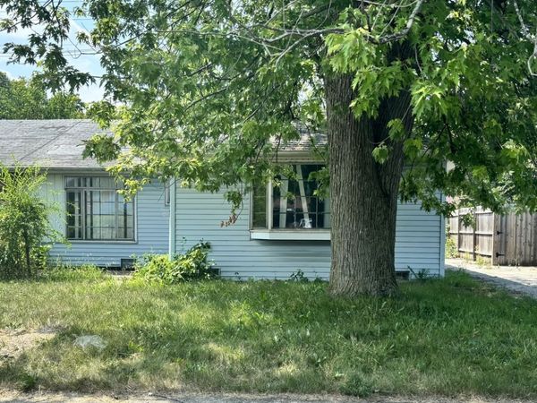 14044 S Grace Avenue, Robbins, IL 60472
