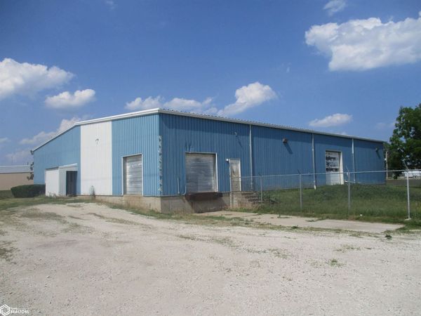 19206 Kittyhawk Avenue, Carroll, IA 51401