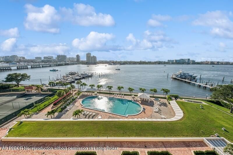 150 Bradley Place, Unit 605, Palm Beach, FL 33480 Photo