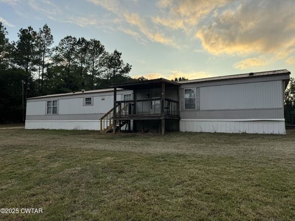 28725 Highway 18, Medon, TN 38356