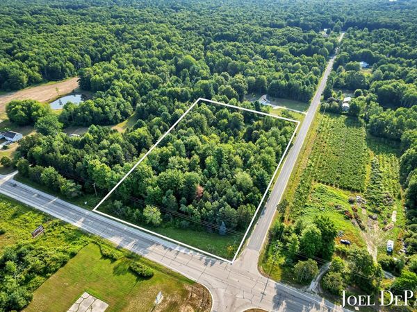 4650 Holton Road, Twin Lake, MI 49457