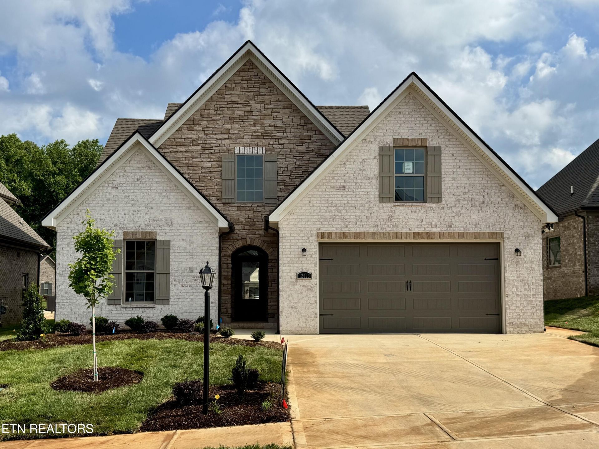 12023 Avery Manor Lane, Knoxville, TN 37932 Main Photo