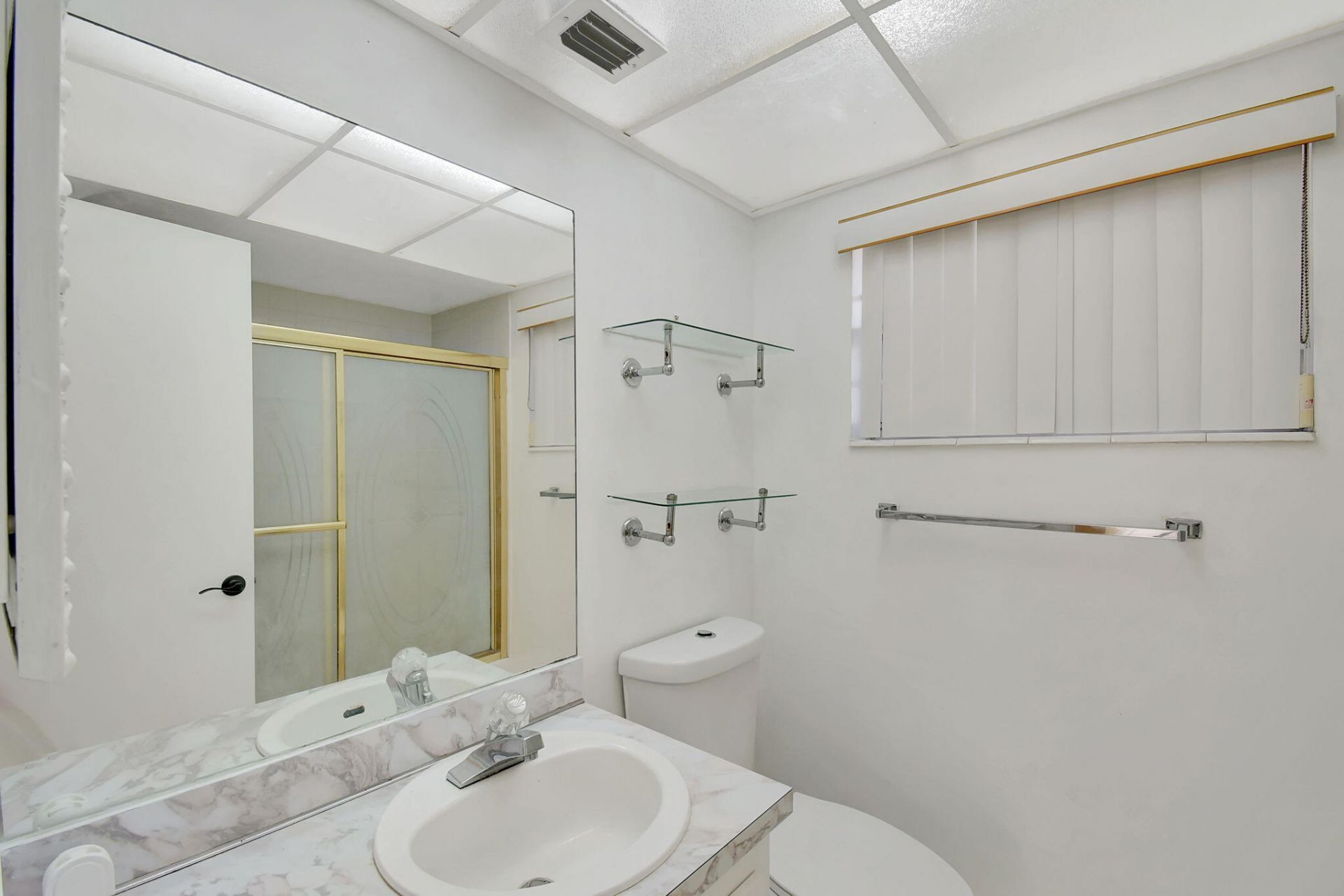 3090 NW 46th Avenue, Unit 105c, Lauderdale Lakes, FL 33313 Photo
