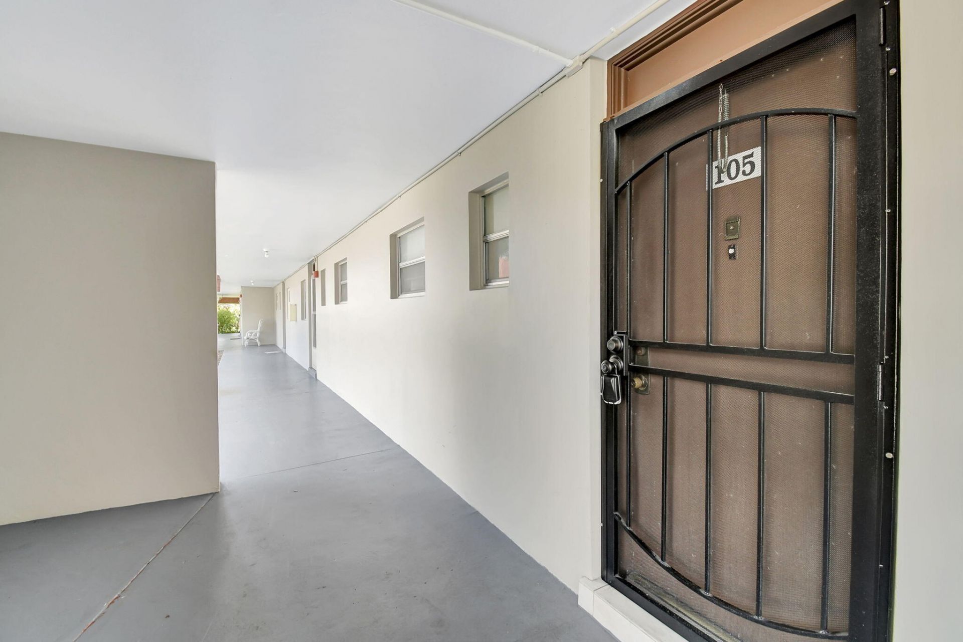 3090 NW 46th Avenue, Unit 105c, Lauderdale Lakes, FL 33313 Photo