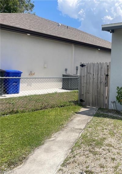 2305 Towles St, Fort Myers, FL 33916 Photo