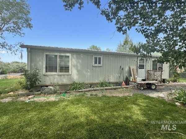 198 2nd Avenue South, Hagerman, ID 83332