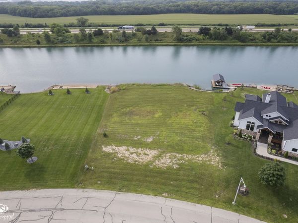 2812 Ninovan Lane, Minooka, IL 60447