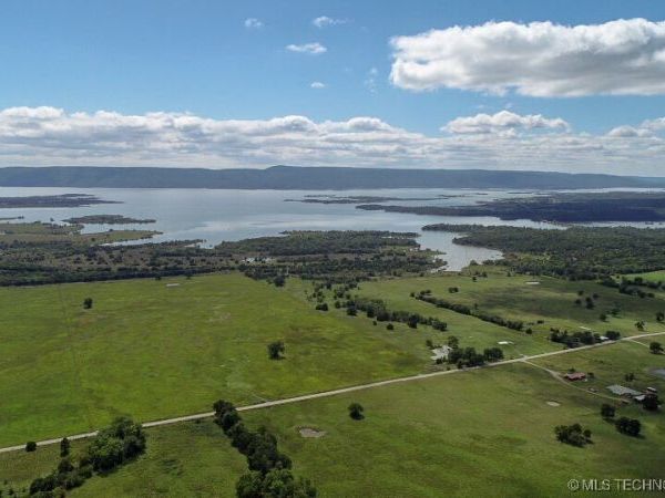 53 SW 235th Street , Buffalo Valley, OK 74571