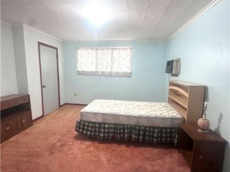 1386 E 53 th Street, Cleveland, OH 44103 Photo 7