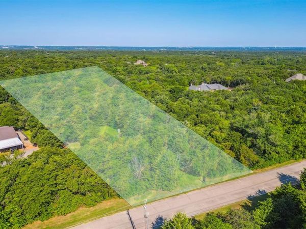 12811 Three Oaks Drive, Jones, OK 73049