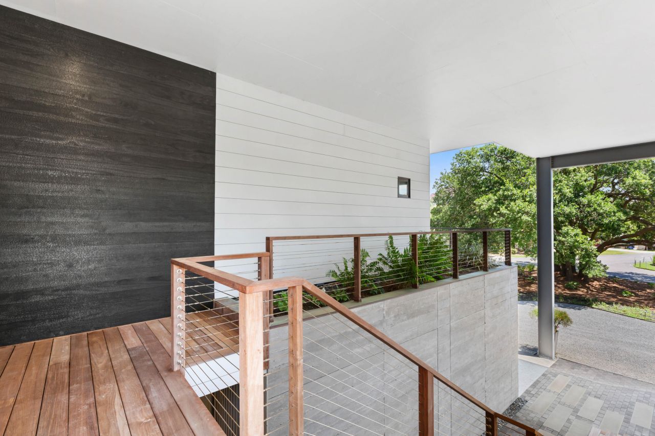 3650 Cobia Court Photo 9