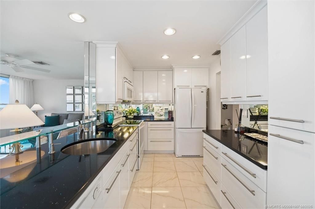 2370 NE Ocean Boulevard, Unit A203, Stuart, FL 34996 Photo