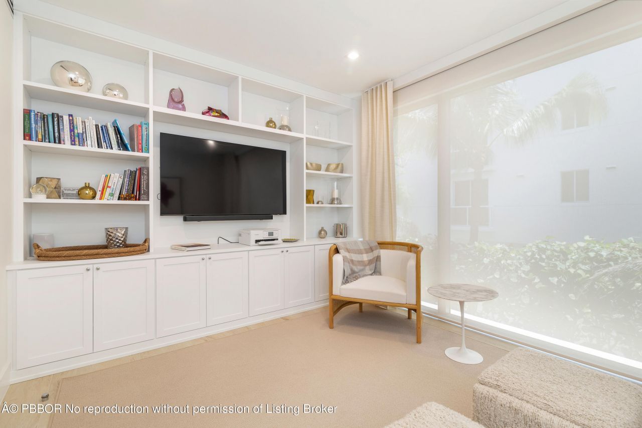 150 Inlet Way, Unit 1 E, Palm Beach Shores, FL 33404 Photo