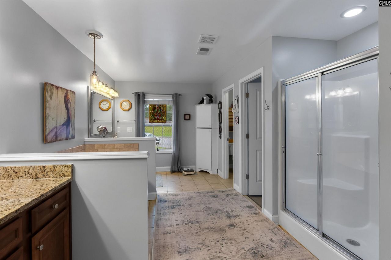 248 Hackamore Lane Photo 20