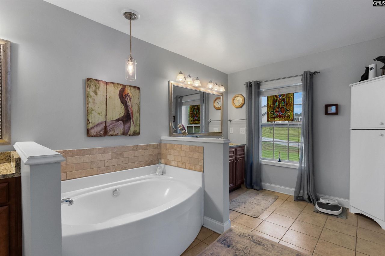 248 Hackamore Lane Photo 21