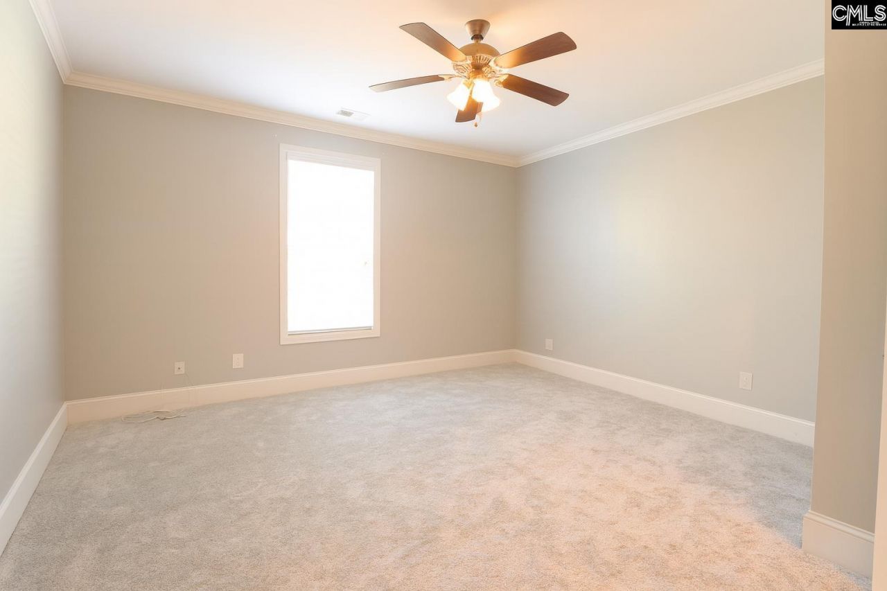 248 Hackamore Lane Photo 32