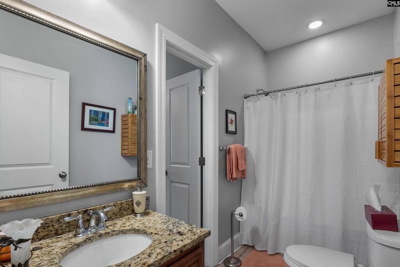 248 Hackamore Lane Photo 34