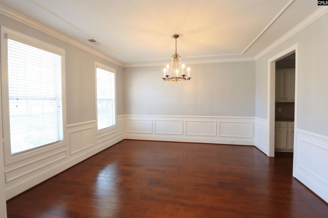 248 Hackamore Lane Photo 9