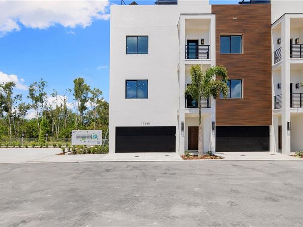 10261 2ND WAY N, ST PETERSBURG, FL 33716