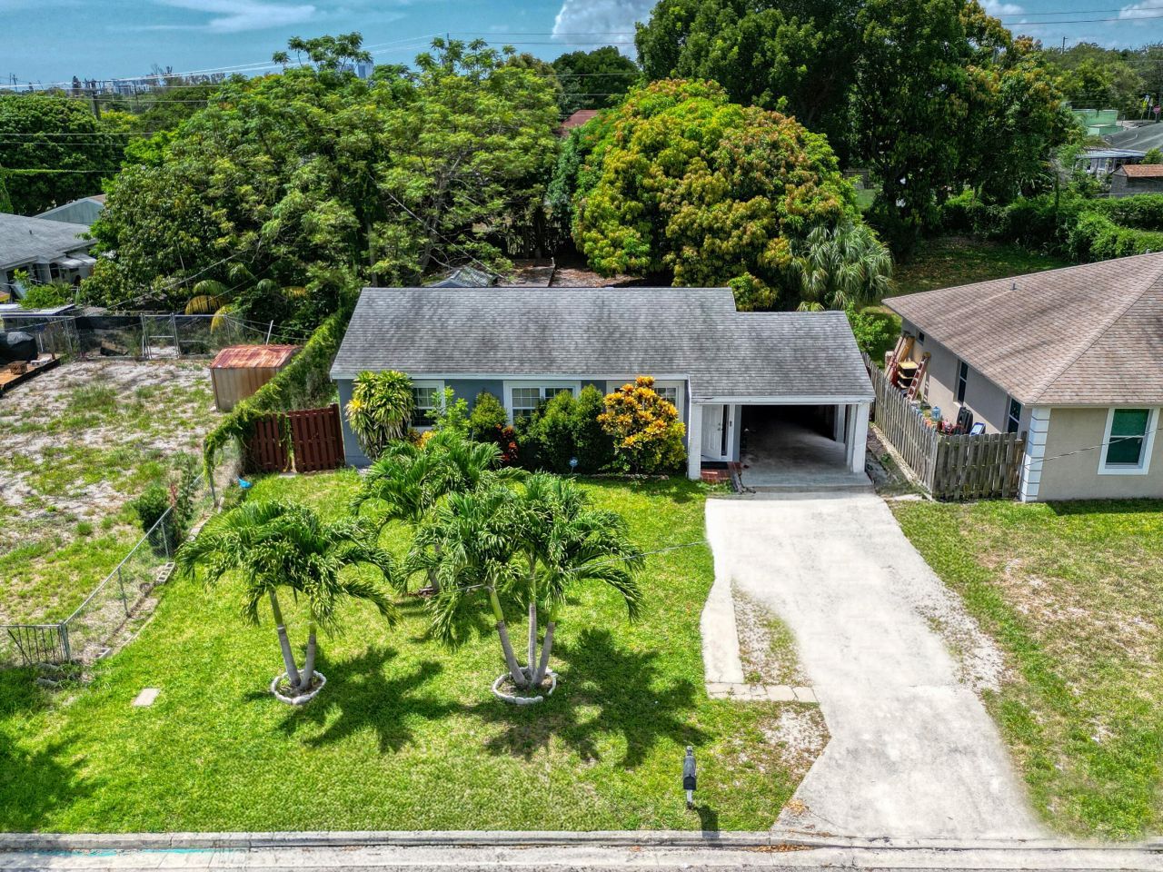 808 41st Street, West Palm Beach, FL 33407 Photo