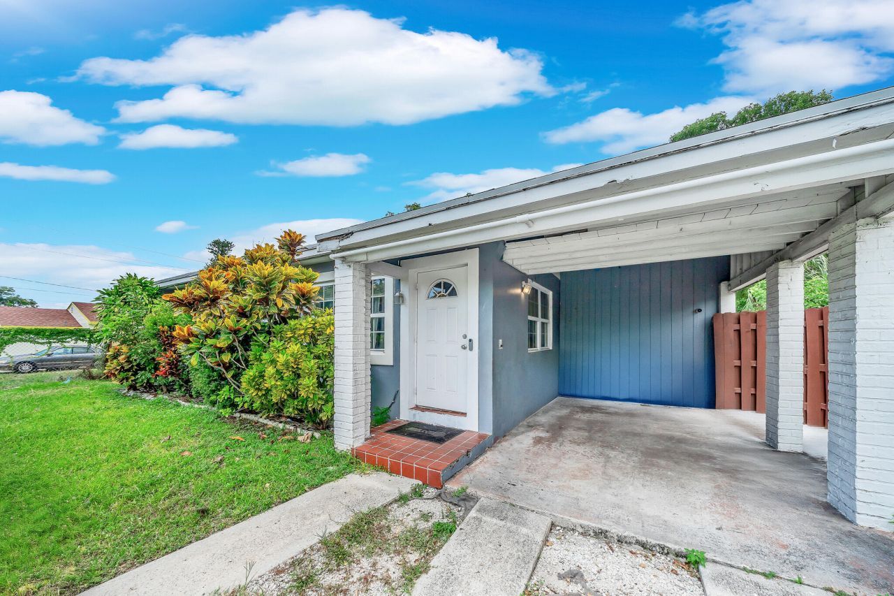 808 41st Street, West Palm Beach, FL 33407 Photo