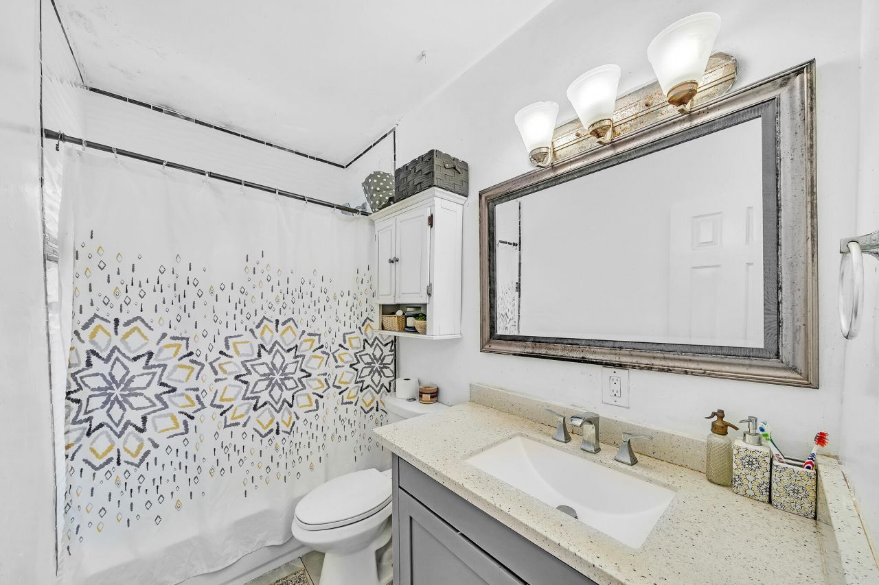 808 41st Street, West Palm Beach, FL 33407 Photo