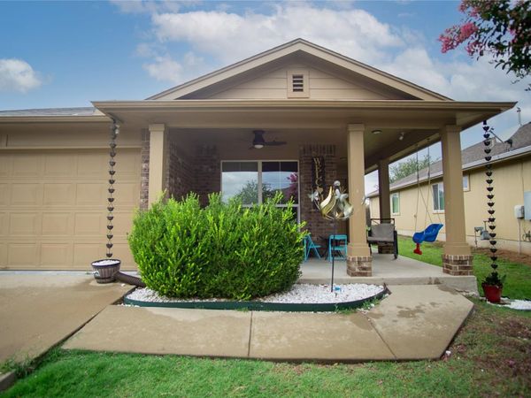 6912 Plains Crest DR, Del Valle, TX 78617