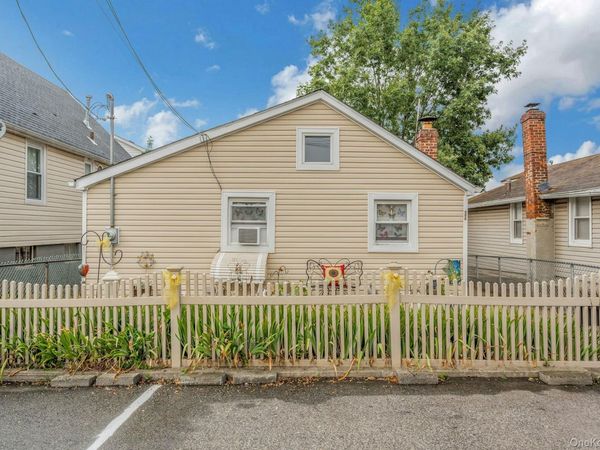 30A Edgewater Park, Unit A, Bronx, NY 10465