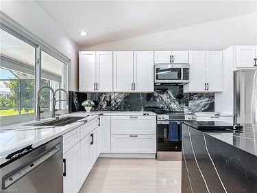 16568 Bear Cub CT, FORT MYERS, FL 33908