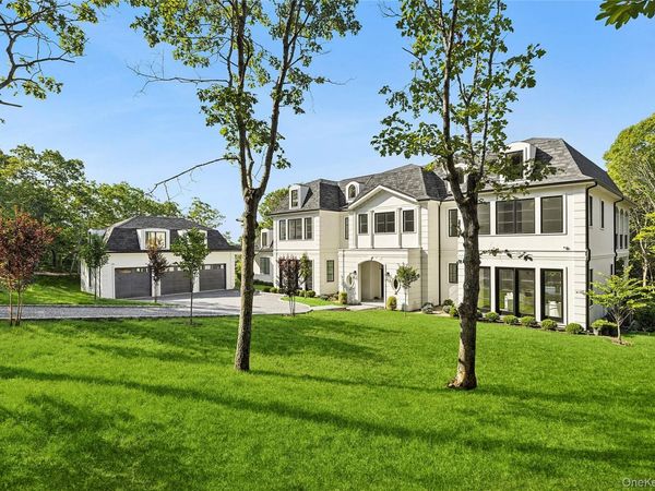 3360 Wunneweta Road, Cutchogue, NY 11935