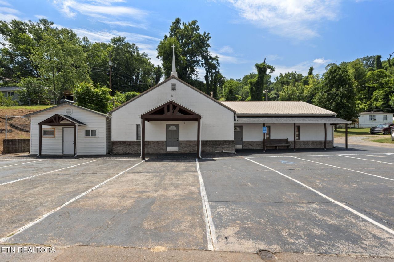 520 Yarnell Ave, Knoxville, TN 37920 Main Photo