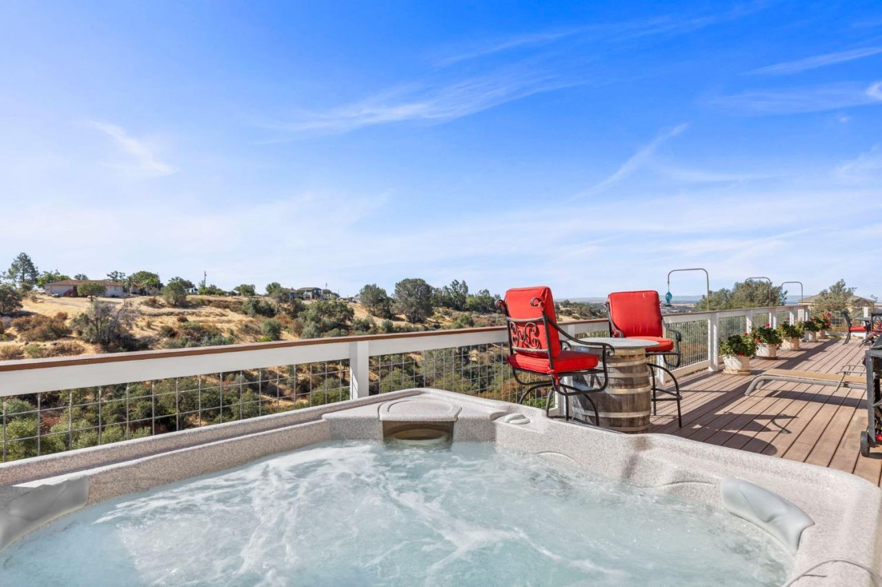 3235 Hagen Rd, Valley Springs, CA 95252 Photo