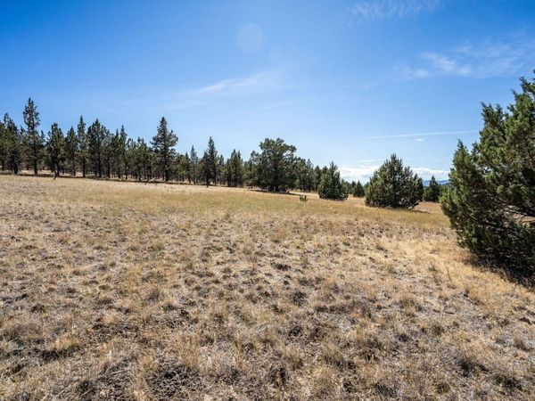 SE Hood Circle, Unit Lot, Prineville, OR 97754